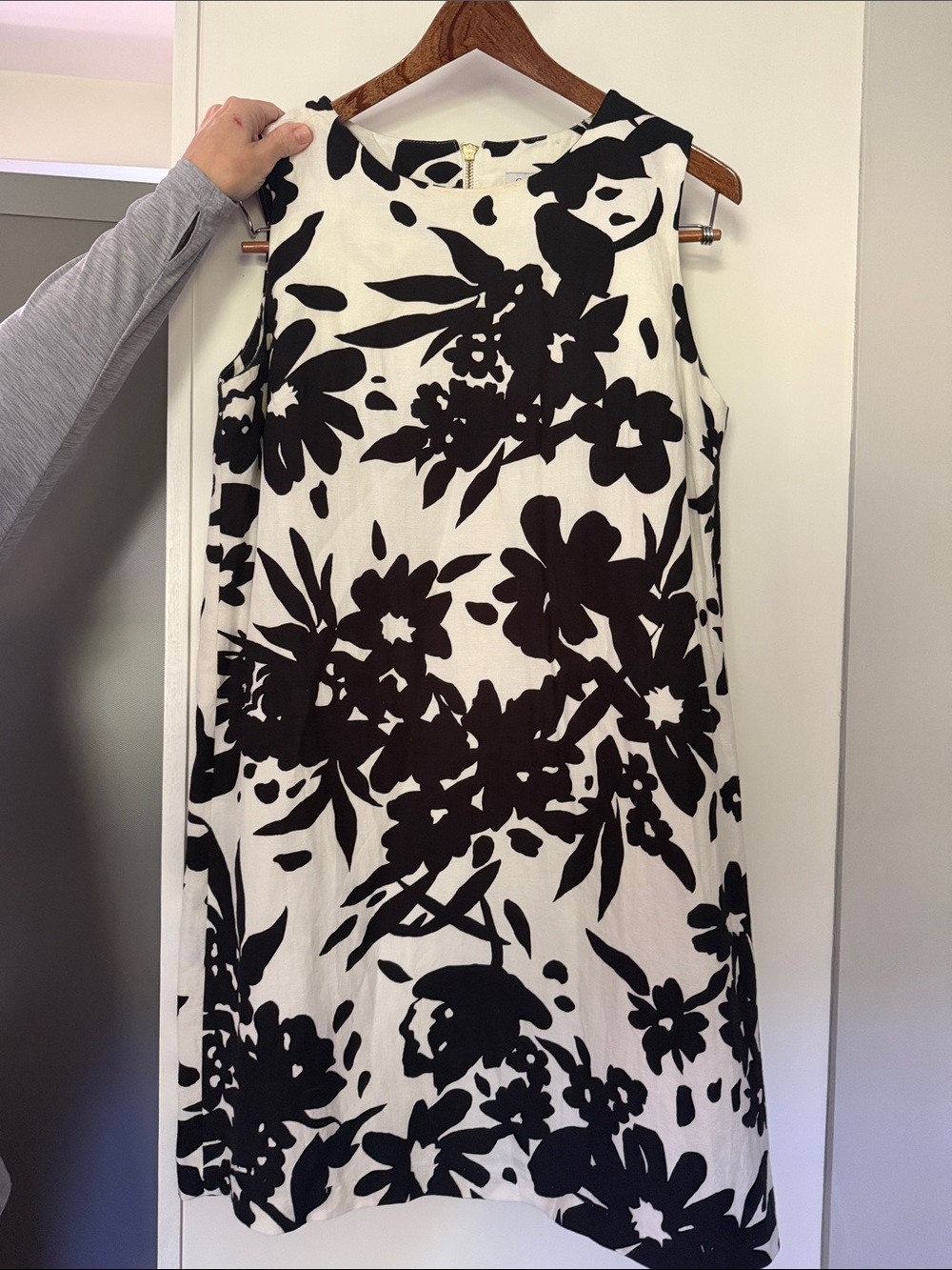 Black & White Floral Sleeveless Mini Dress